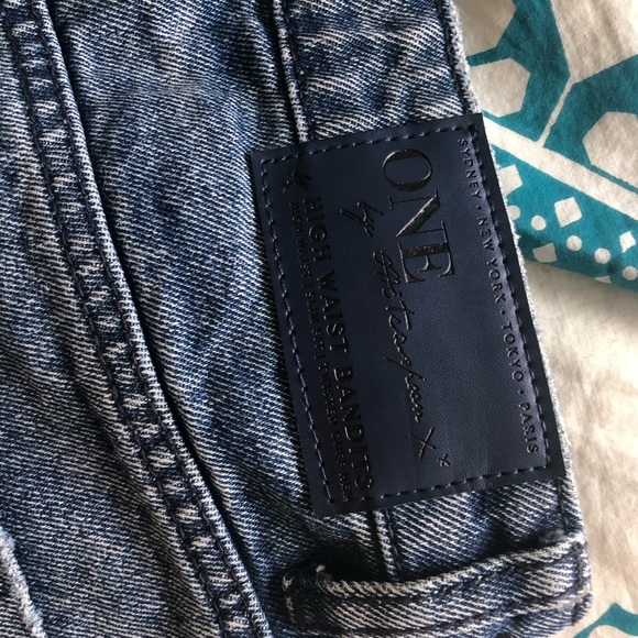 High Waisted Bandits - Picture 4 of 4